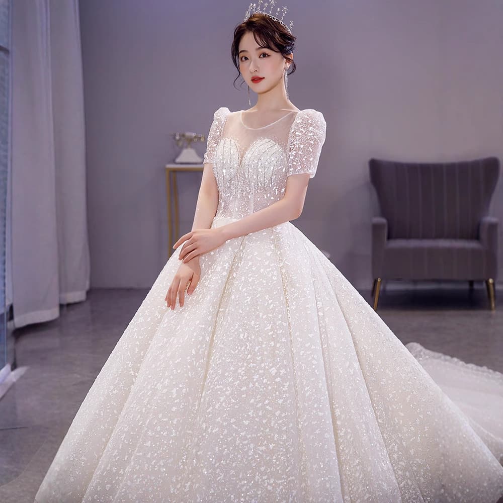 Wedding Starry Sky Main Dress 2026 New Summer Bride Simple Large Train Elegant Hepburn Slimming Boutique Wedding Dress
