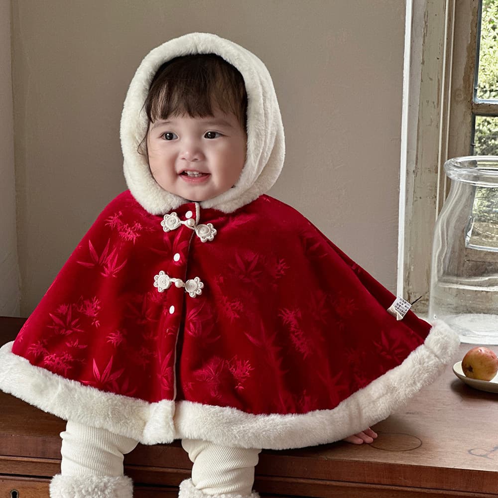 New Chinese Style Baby Cape Cloak with Fleece Lining, Warm 0-2 Years Girls' Windproof Jacket, Cute Chinese-inspired Shawl
