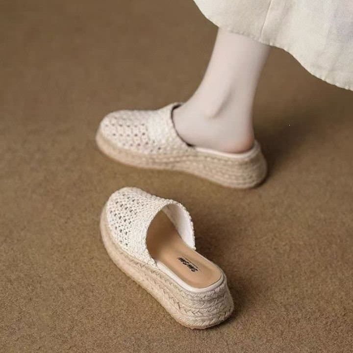 Thick Sole Half Slippers Women 2026 Casual Hollow Retro Woven Closed Toe Slippers Women Summer Outdoor Wedge Mules