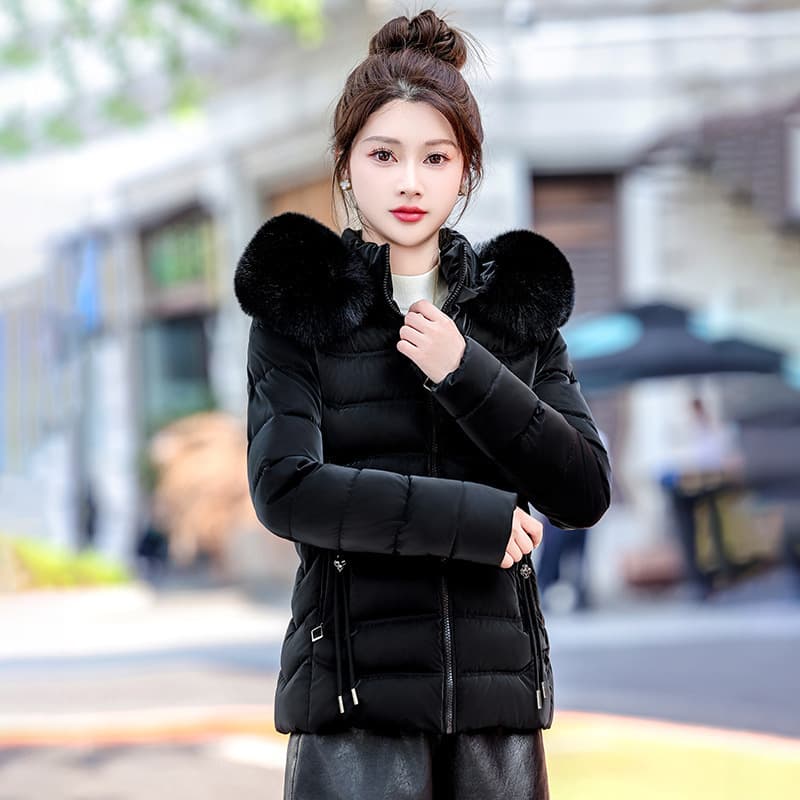 Women's Short Puffer Jacket 2025 Winter New Slim Fit Warm Thick Faux Fur Collar Coat