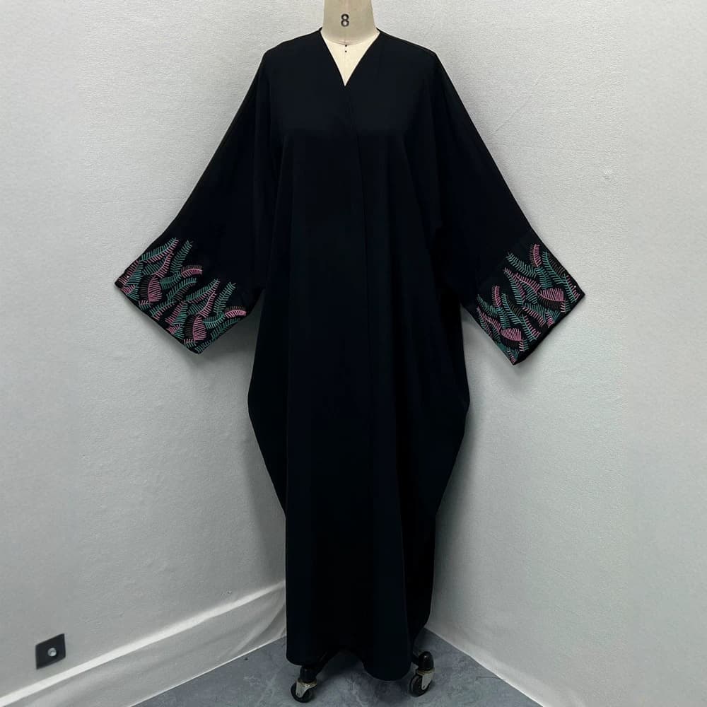 F448 Women's Embroidered Loose Plus Size Fashion Dress, Floral Embroidery Casual Dress, Factory Stock