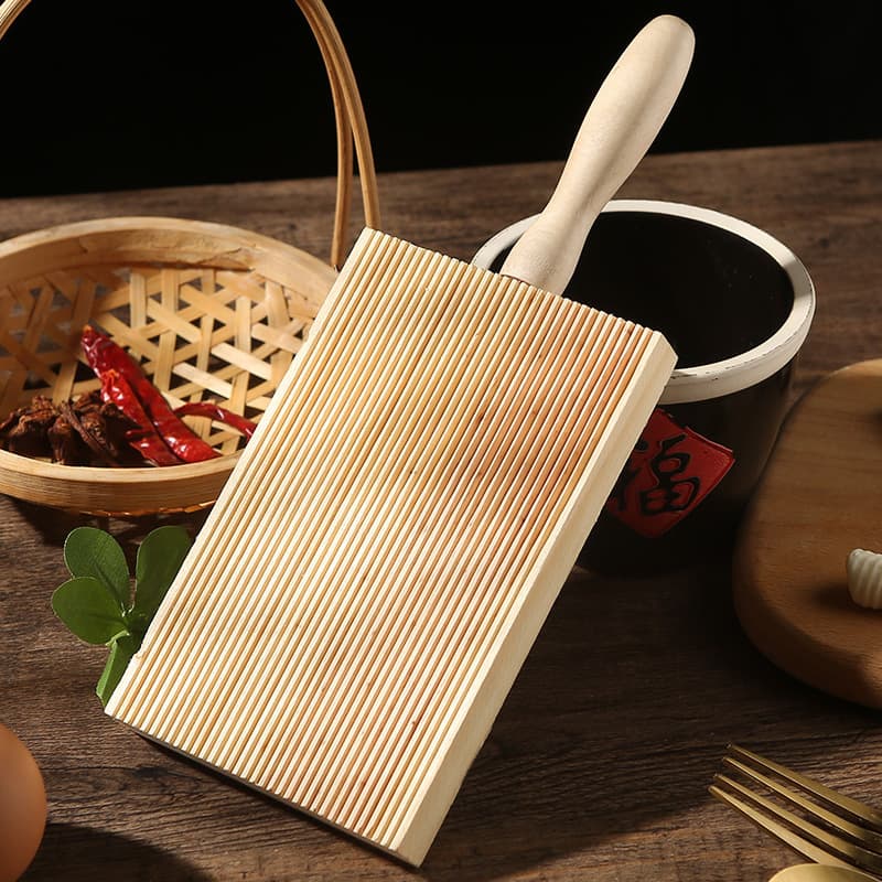 New Wooden Gnocchi Board Italian Pasta Tool Baking Striped Shape Mold Spiral Pasta Maker
