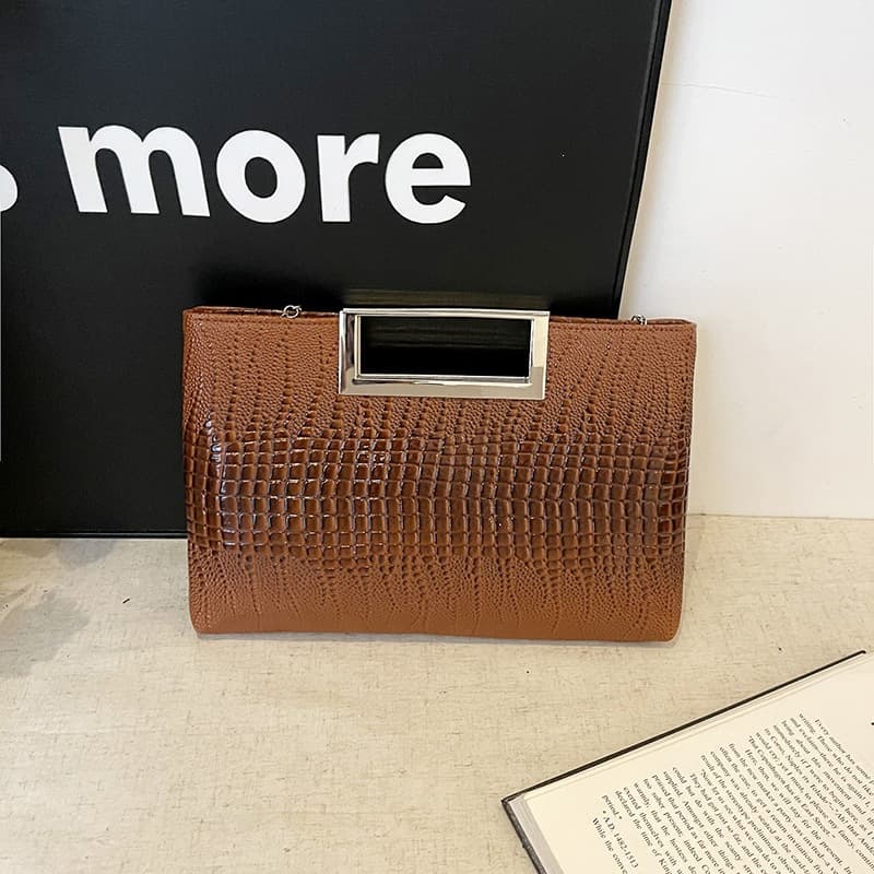 European and American Women's Fashion Handbag 2025 New Crocodile Texture Crossbody Chain Evening Bag Single Shoulder High-Quality Women's Bag