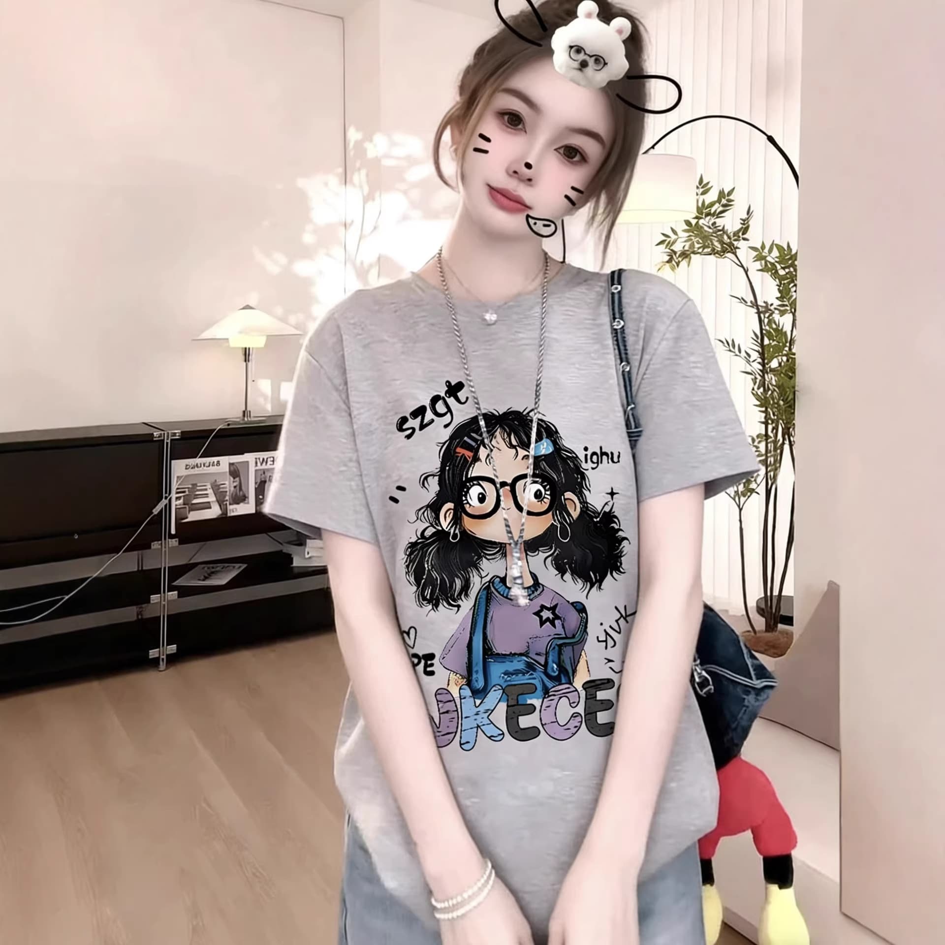 Plus Size Cotton Graffiti Cute Girl Short Sleeve T-Shirt Women's Summer New Cartoon Age-Reducing Fashion Versatile Top