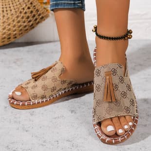Cross-Border Export Large Size Flat Sandals Women 2026 Summer New Style European American Tassel Beach Women's Casual Sandals Wholesale