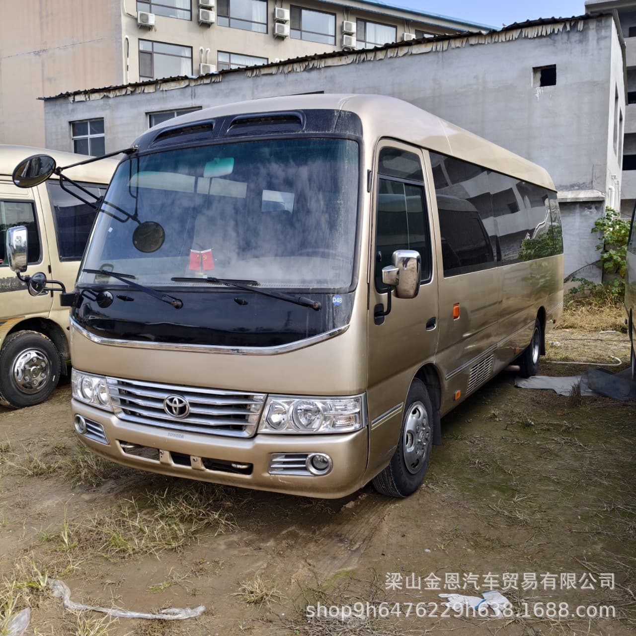 Cross-border Toyota Coaster 19-23 Seater Commuter Vehicle 6-Cylinder Coaster High-end Business Reception Minibus