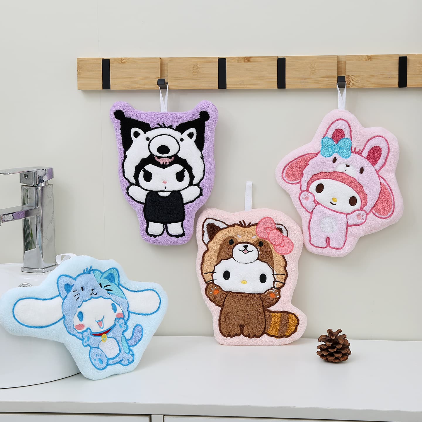 New KT Cat Melody Hand Towel, Cute High-Absorbency Non-Shedding Bathroom Hanging Towel