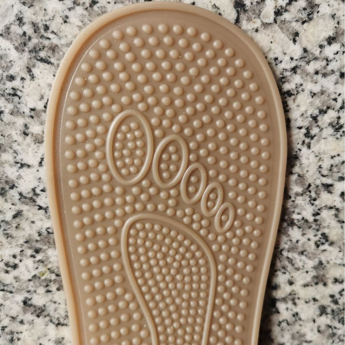 PVC soles, outsoles for men's, women's, and children's shoes, wear-resistant, anti-slip, thick and comfortable base.