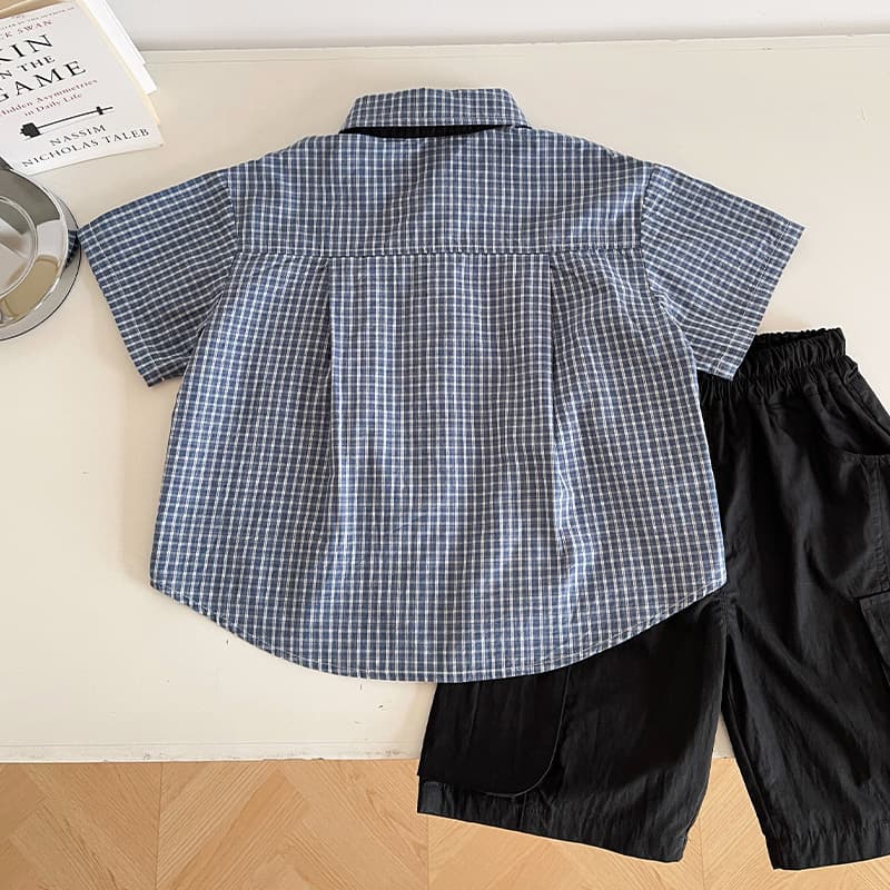 Valley of the Wind 2026 Summer New Korean Style Children's Plaid Short-Sleeve Shirt with Decorative Tie, Stylish Boys' Shirt New Arrival