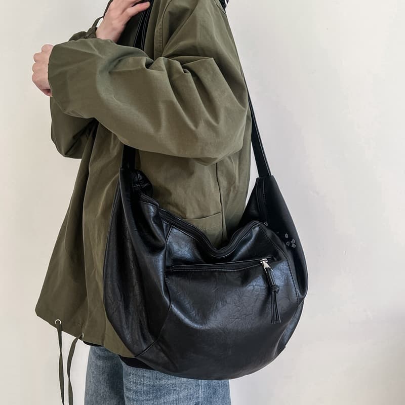 Large Capacity Men's Motorcycle Riding Bag, Trendy Personality Crossbody Bag, Single Shoulder Crossbody Bag, Gym Bag, Casual