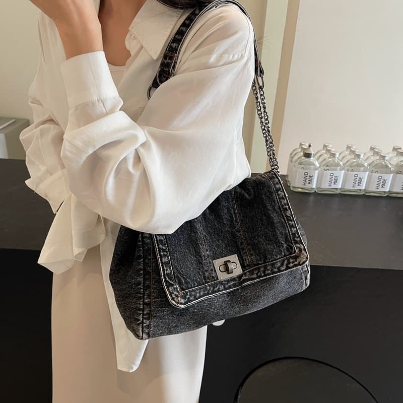 New fashion versatile denim shoulder bag ins crossbody bag shopping bag mom bag commuter bag student school bag trendy