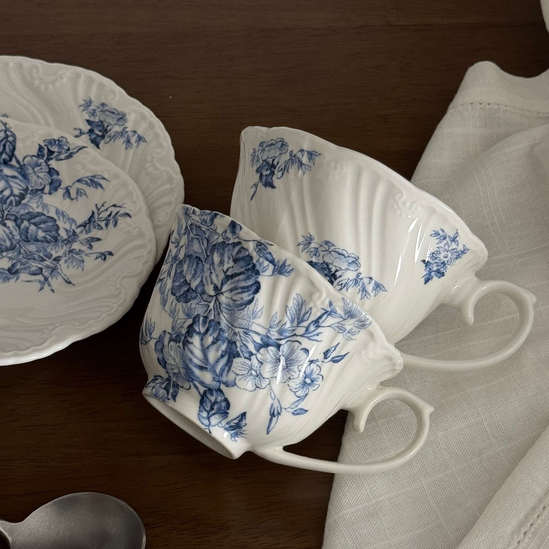 French Vintage Trumpet Vine Cup and Saucer Ceramic Cup Coffee Cup Latte Art Cup Afternoon Tea Cup Dessert Plate