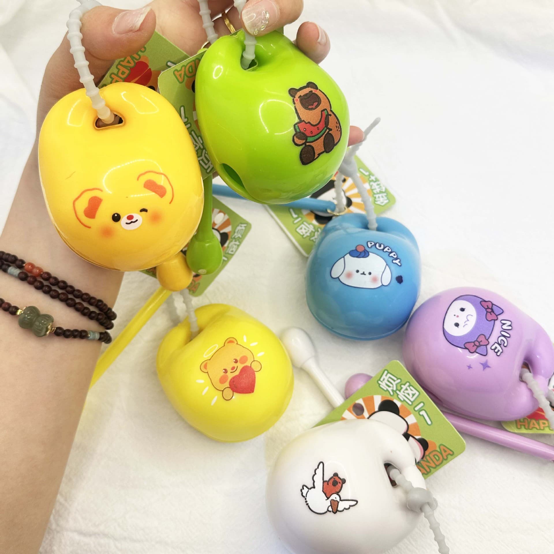Merit Wooden Fish Decompression Keychain Kapibala Small Pendant Cartoon Book Creative Cute Toy Stress Relief