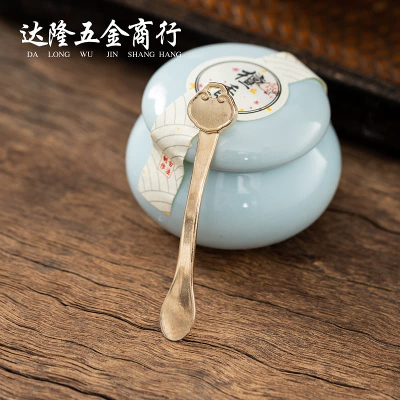 Ruyi Spoon Mini Small Spoon Gold Scented Cream Spoon Same as Luxury Lady's Scented Cream Individually Packaged Electroplated