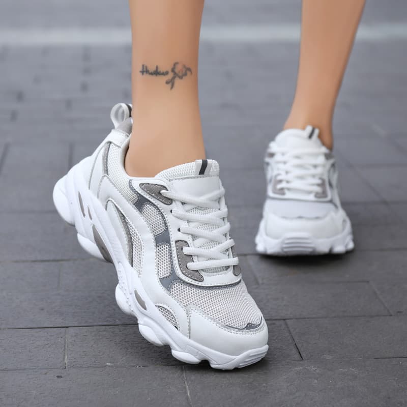 Chunqiu Dad Sneakers Women Korean Style Running Shoes Color Block Lightweight Breathable Soft Sole Student Sports Shoes Thick Sole Heightening Casual