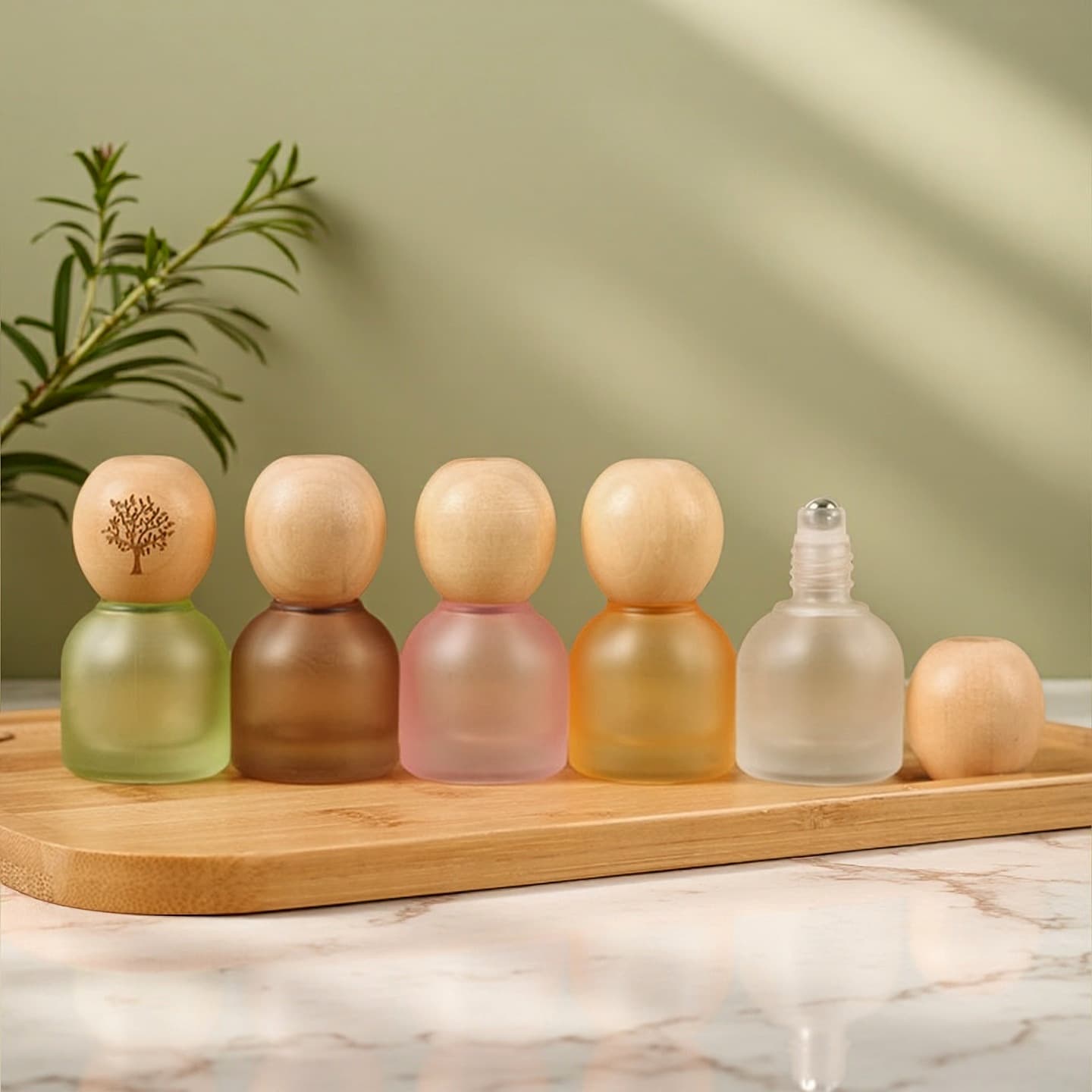 10ml high-end wooden lid roller bottle, color light-proof glass bottle, essential oil bottle, cosmetic mixing sample empty bottle