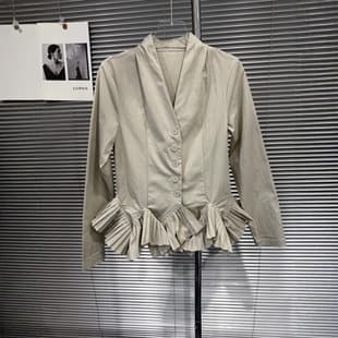 2026 Summer New Arrival Niche Design Fold-Over V-Neck Blouse with Irregular Pleated Ruffle Hem