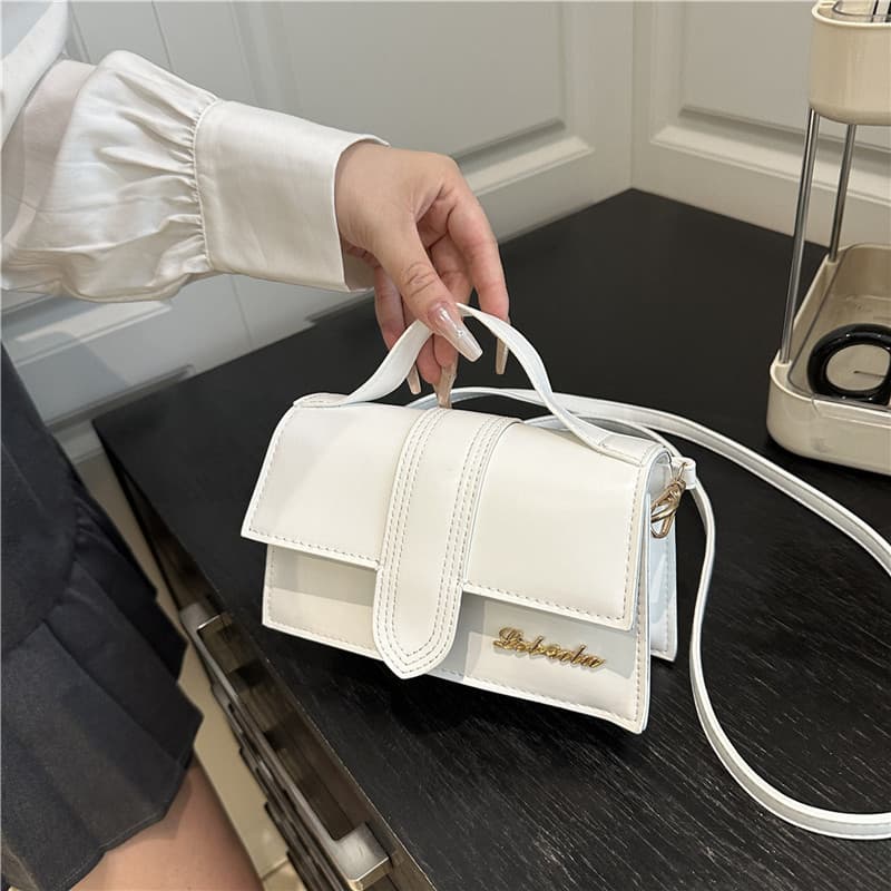 Fashion Niche Design Crossbody Bag 2025 New Small Square Bag Premium Versatile Textured Handheld Shoulder Bag