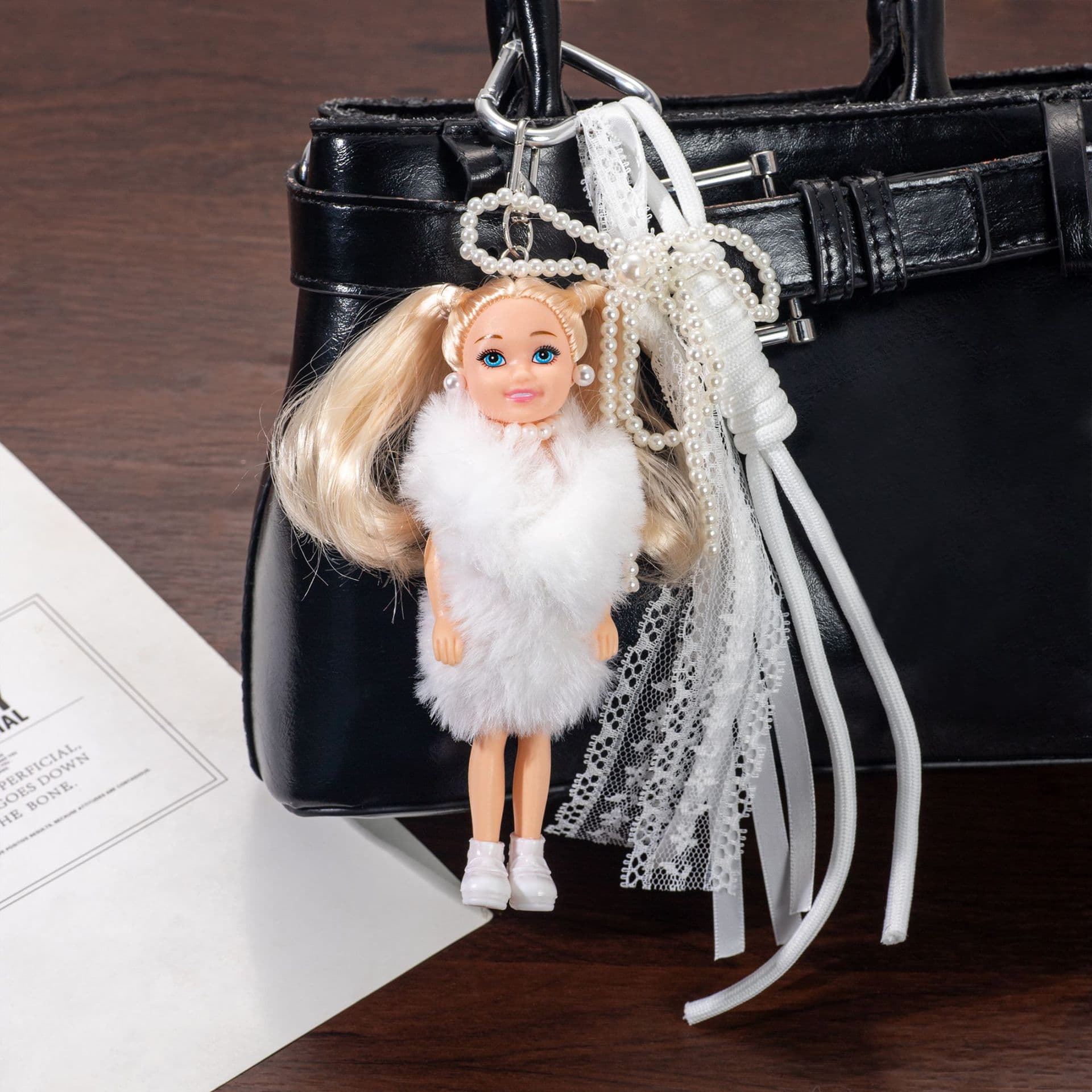 South Korea's Dongdaemun Barbie doll pendant white leather Kelly sweet keychain lace high-end bag pendant