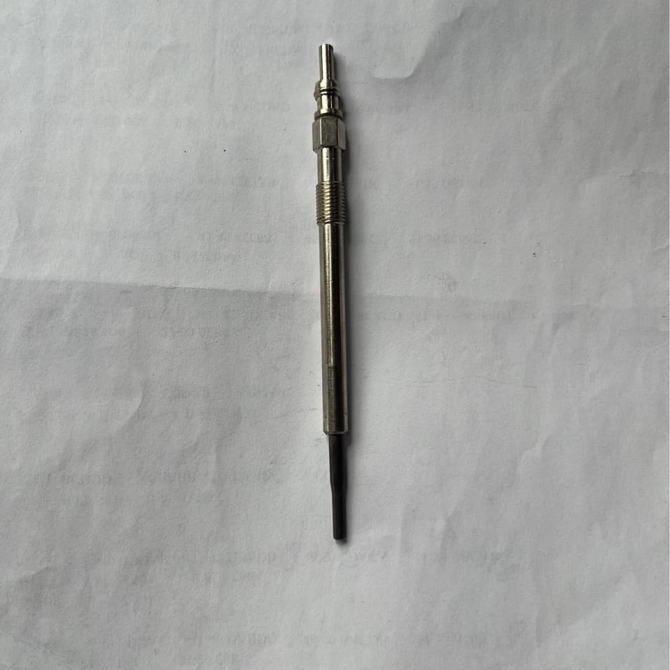 Cross-border hot-selling glow plug 68211173AA /68092635AA/0250603008