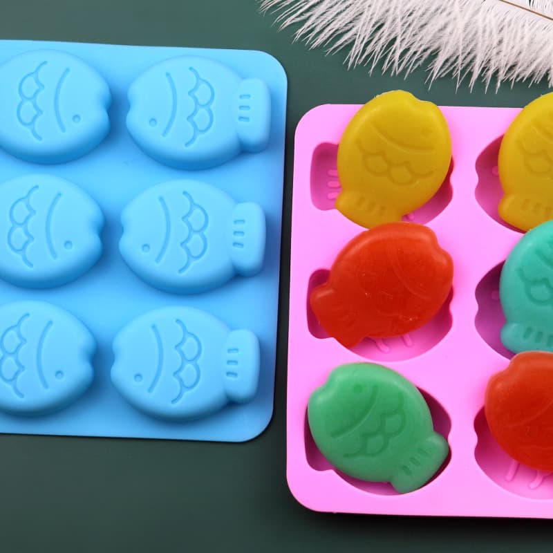 Tangbao In Stock 6-Piece Small Fish Silicone Cake Mold, Sample Handmade Soap Mold, Aromatherapy Plaster Mold
