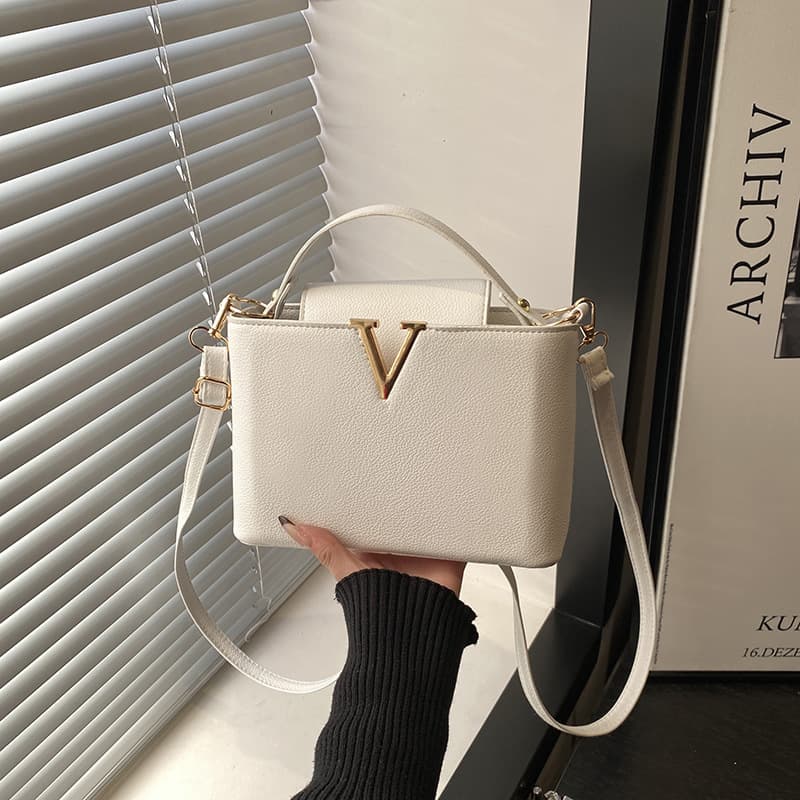2026 New Simple V-Shape Decoration Handbag Ins Fashionable Shoulder Crossbody Trendy Bucket Bag for Women