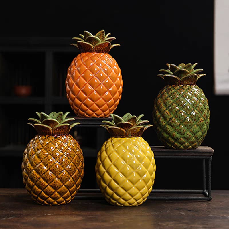 Creative simulated fruit ceramic jars in small, medium, and large sizes, kiln-transformed tea caddies, decorative pieces for food storage or as candle holders.