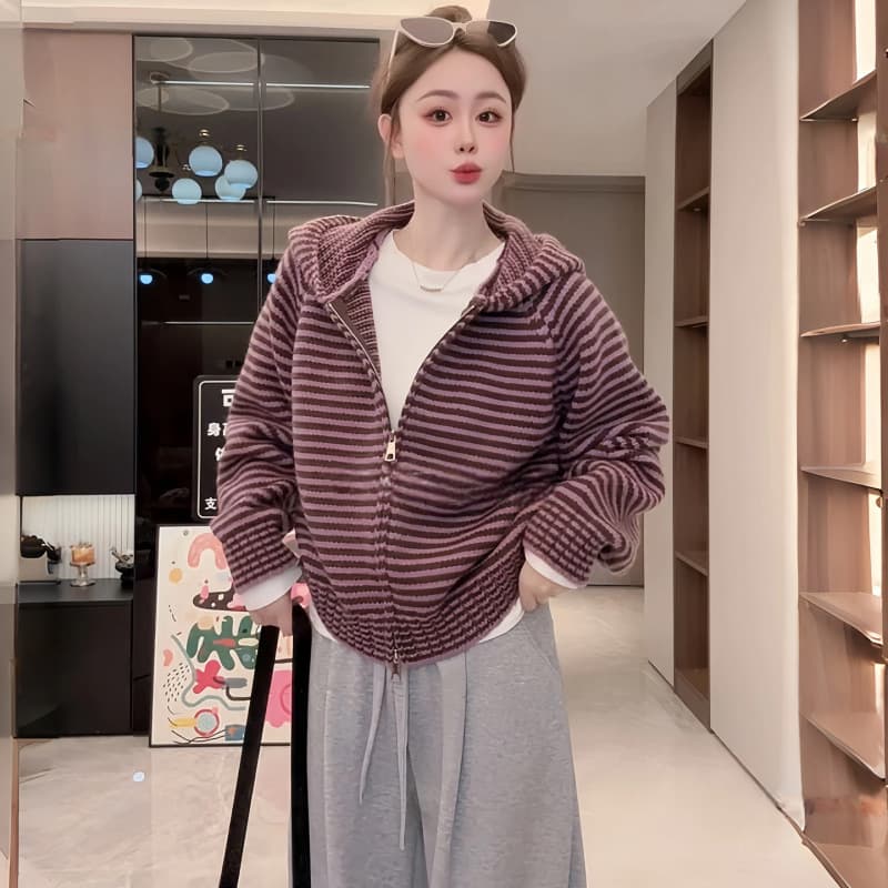 Official picture special offer arctic velvet long-sleeved top sweater for women winter striped zipper cardigan coat hooded warm sweater