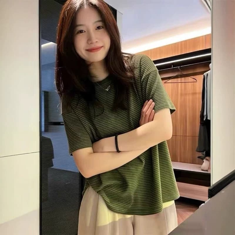 Korean-style Versatile Matcha Green Striped Short-Sleeve T-Shirt for Women, 2026 Summer Loose Round-Neck Casual Top