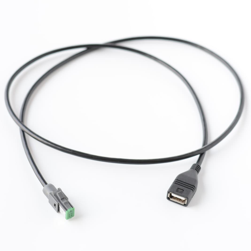 Suitable for Mazda 3 Angkesela Atez Cx3 Cx5 Cx9 Mitsubishi Pajero Asx USB Cable
