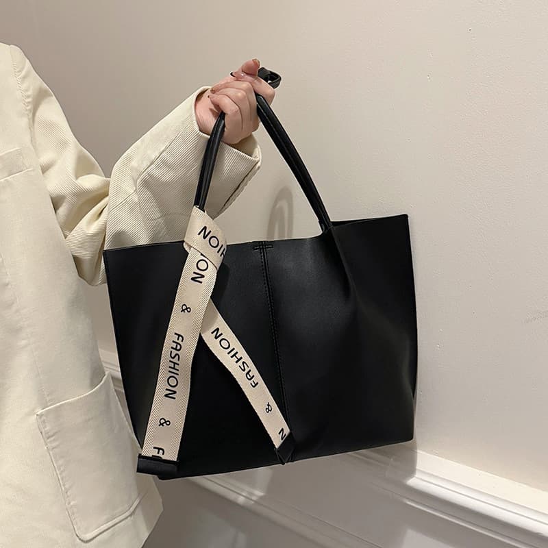 2025 New Fashionable Large Tote Bag for Work Commute, Textured High-Capacity Women's Casual Tote Bag