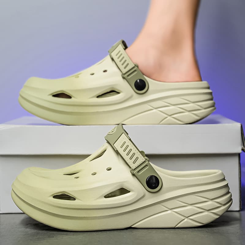 Cross-border Croc-style Shoes for Men and Women, New Premium Summer Outdoor Closed-Toe EVA Cloud-like Comfort Youth Shoes