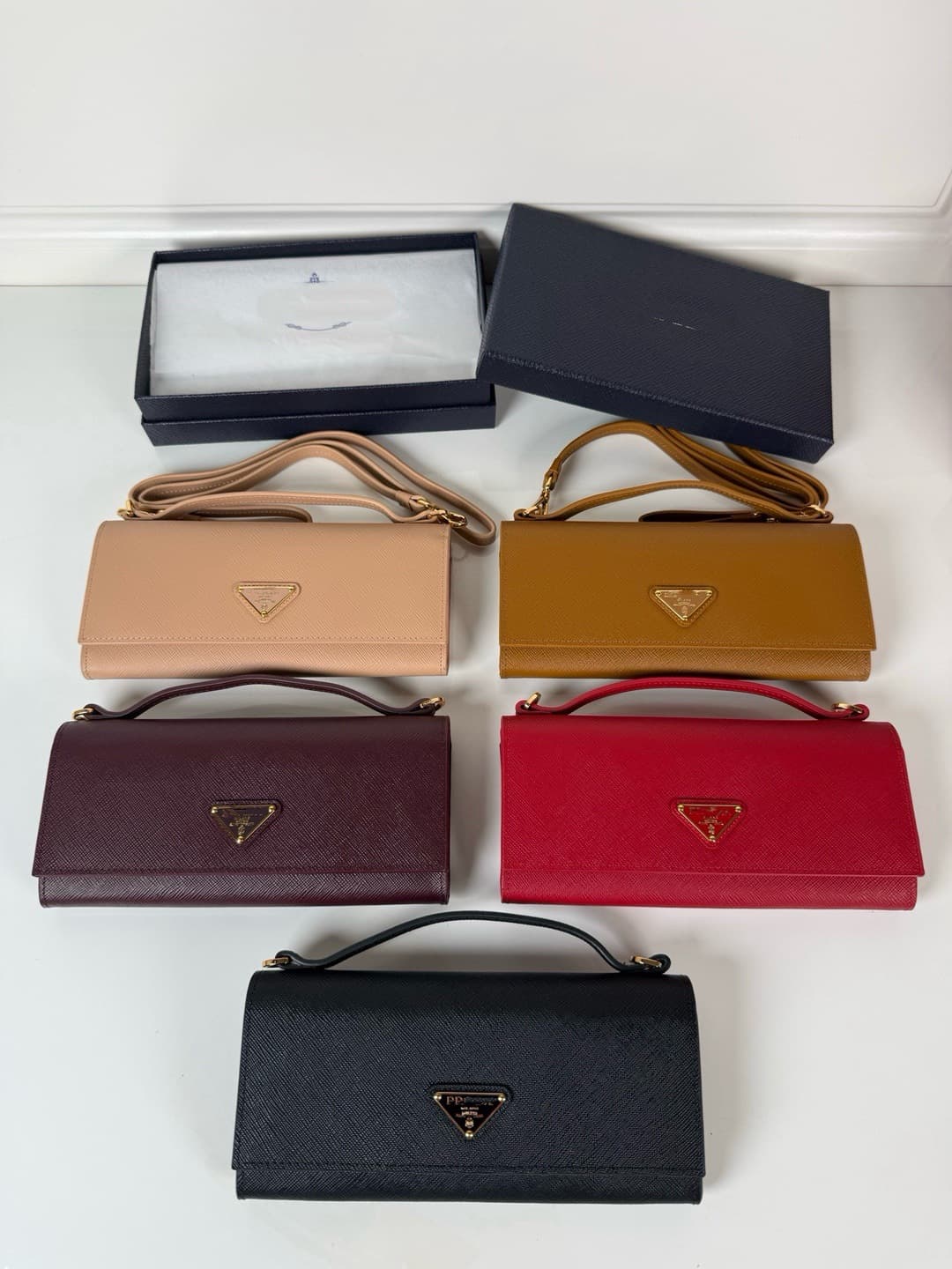 Prada Triangle Gold Fashion Solid Color New Long Women's Autumn Winter Versatile High-End Clutch Bag 1MT042