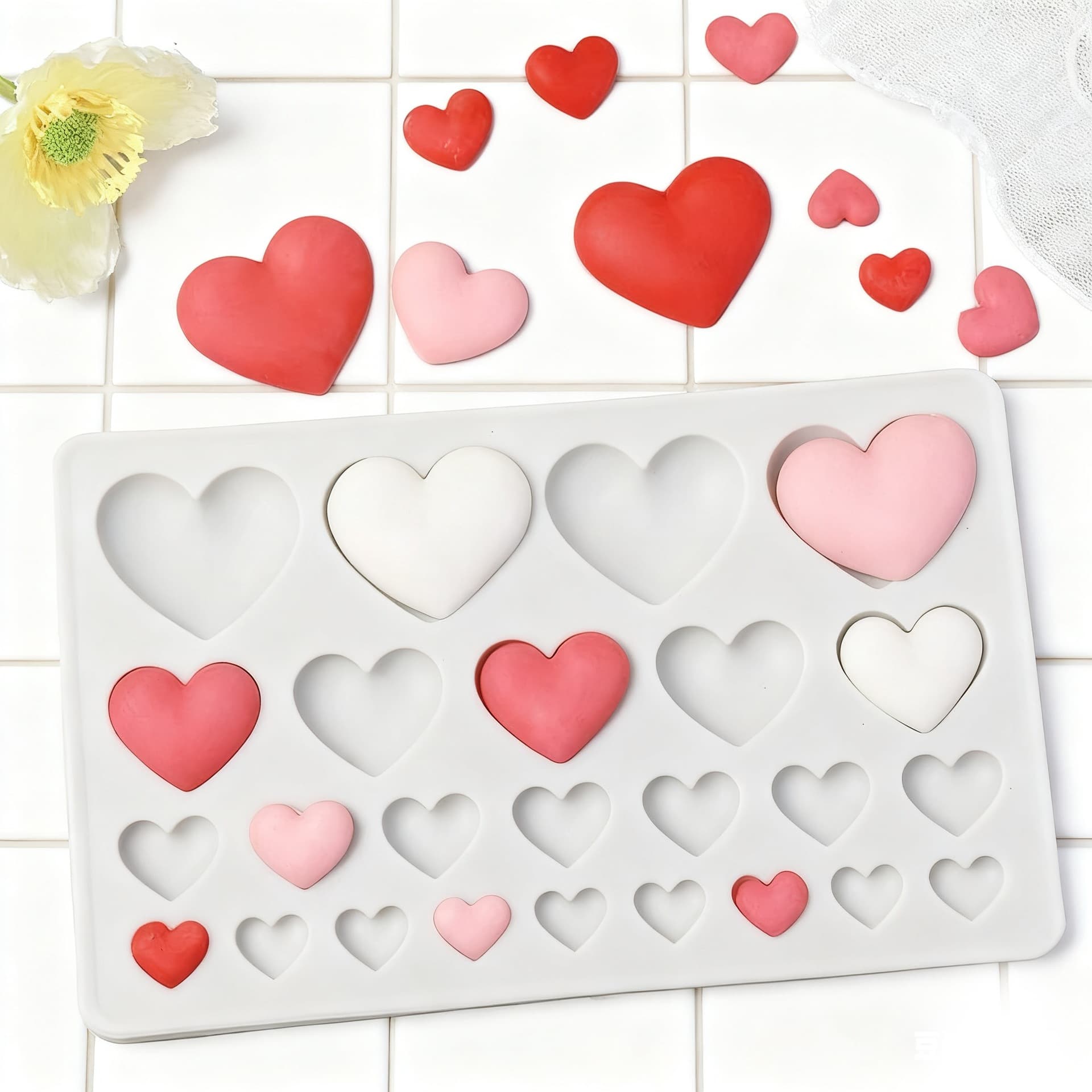 Valentine's Day DIY Heart Silicone Mold Chocolate Fondant Cake Mold Heart-Shaped Dessert Decoration Ornament Baking