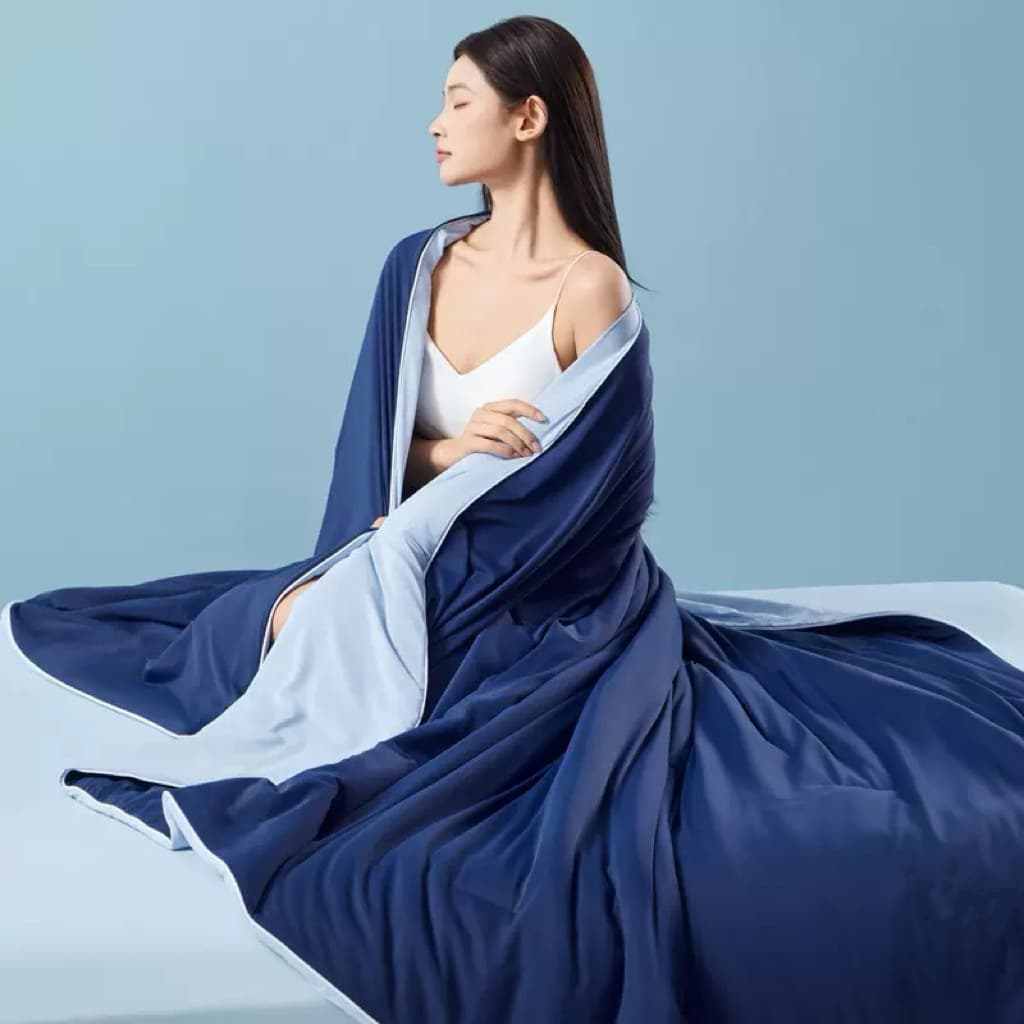 Mouduo Same Style Deep Sleep Summer Quilt PRO2, Polyester-Nylon Knitted Dual-Material Cool-Touch Summer Blanket, Air Conditioning Blanket, Thin Model Wholesale