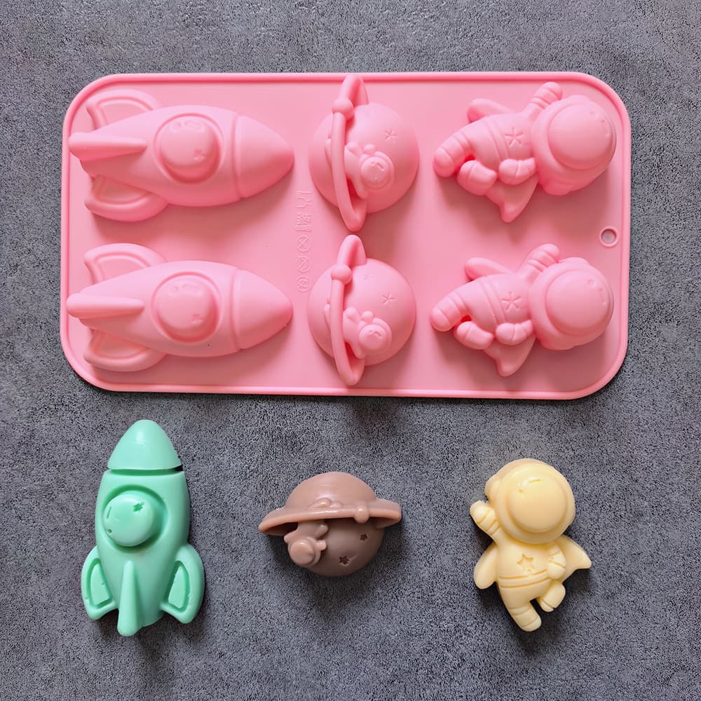 6-link astronaut rocket silicone mold cake mold pudding bread baking pan soap mold 760