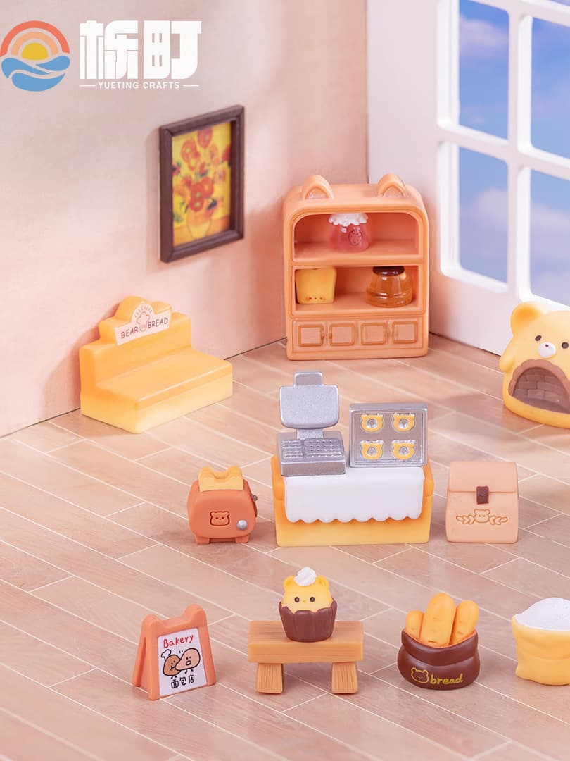 Miniature Landscape Cartoon Bear Bakery Sweet Bread Food Play DIY Decoration Blind Bag Hanging Accessory Small Ornament