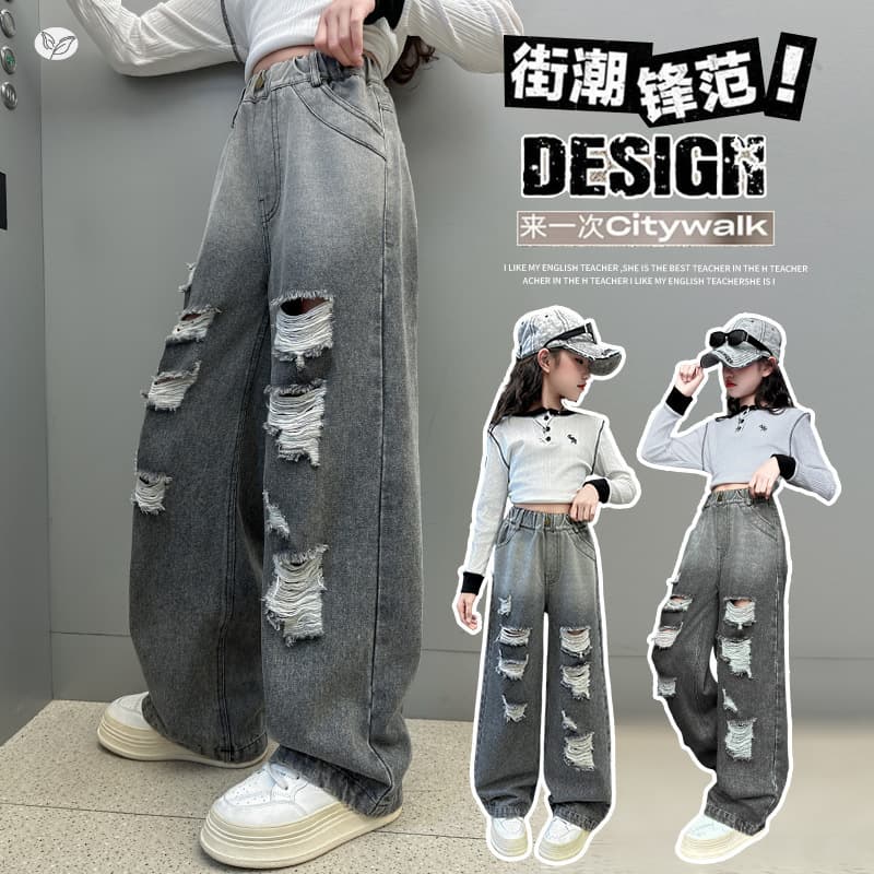 Girls' ripped jeans 2026 new autumn clothing for older children and girls narrow straight pants Western-style children's wide-leg pants