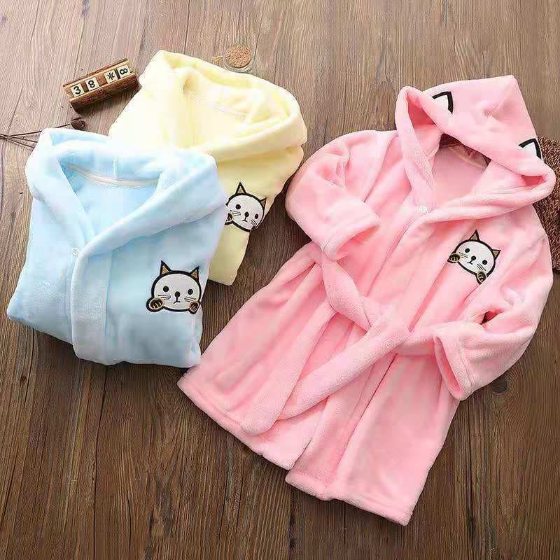 Children's Flannel Bathrobe, Thick Coral Fleece Pajama Robe for Baby Boys and Girls, All-Season Bathrobe for Fall and Winter