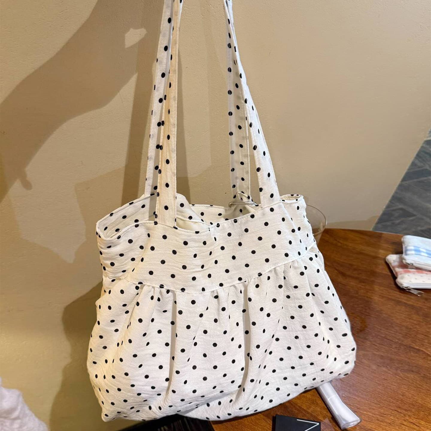 Korean Style Lazy Style Polka Dot Canvas Bag for Women 2026 New Model Daily Versatile Large Capacity Work and Commuting Shoulder Bag