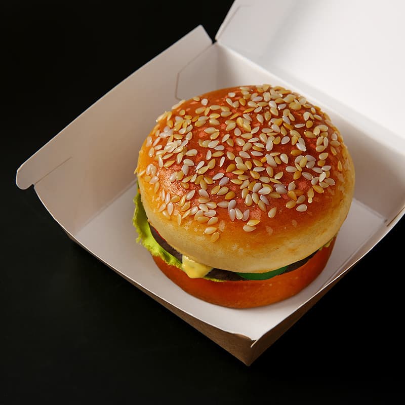 Customized export coated kraft paper burger boxes, street-style beef and chicken leg burger takeout boxes, commercial disposable burger boxes.