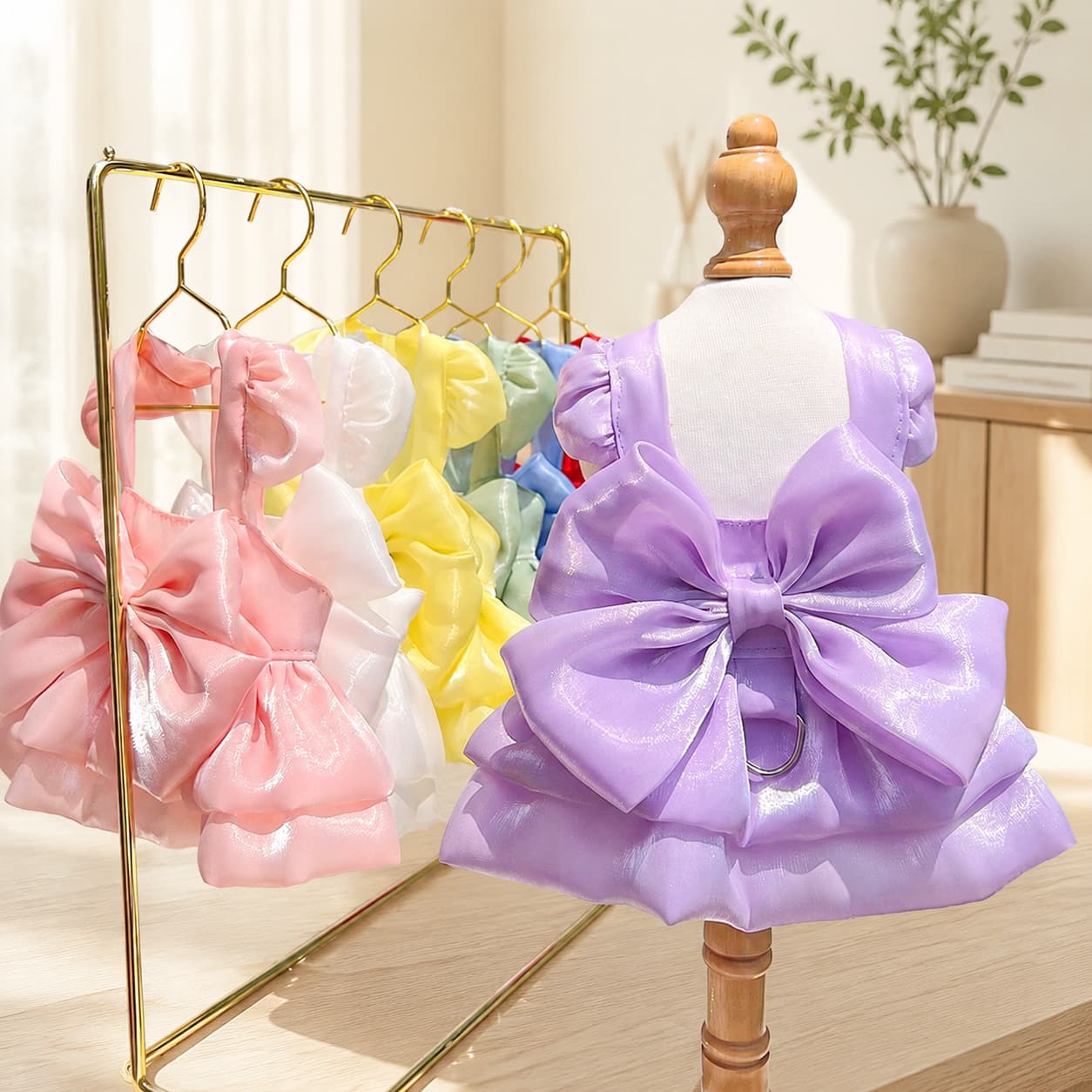Pet Wedding Dress for Dogs and Cats, Spring and Summer Dress, Dog Leash for Teddy, Bichon, French Bulldog