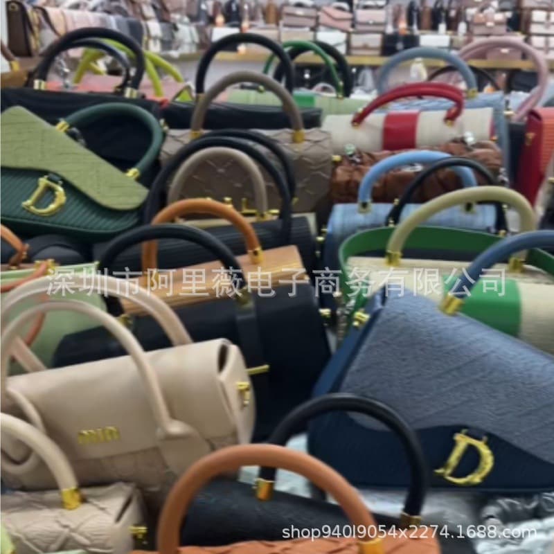Guangzhou Light Luxury High-End Handbags Women's Cross-Border Wholesale Shoulder Crossbody Bag