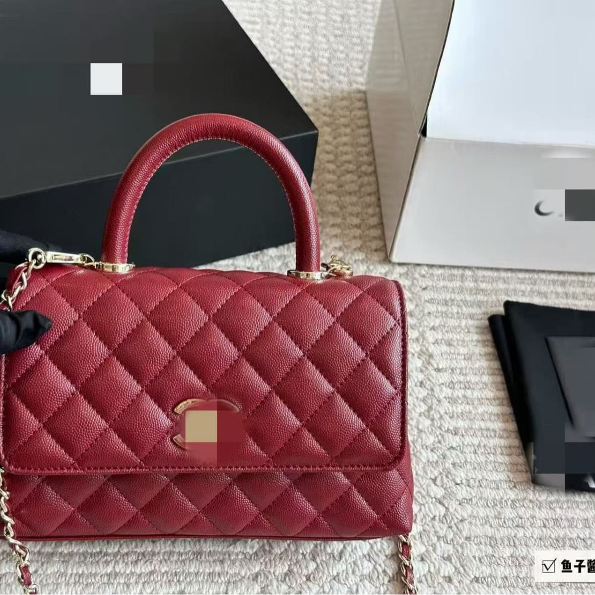 Hong Kong Genuine Leather Quilted Handbag for Women 2025 New Fashion High-End Texture Shoulder Crossbody Chain Small Square Bag