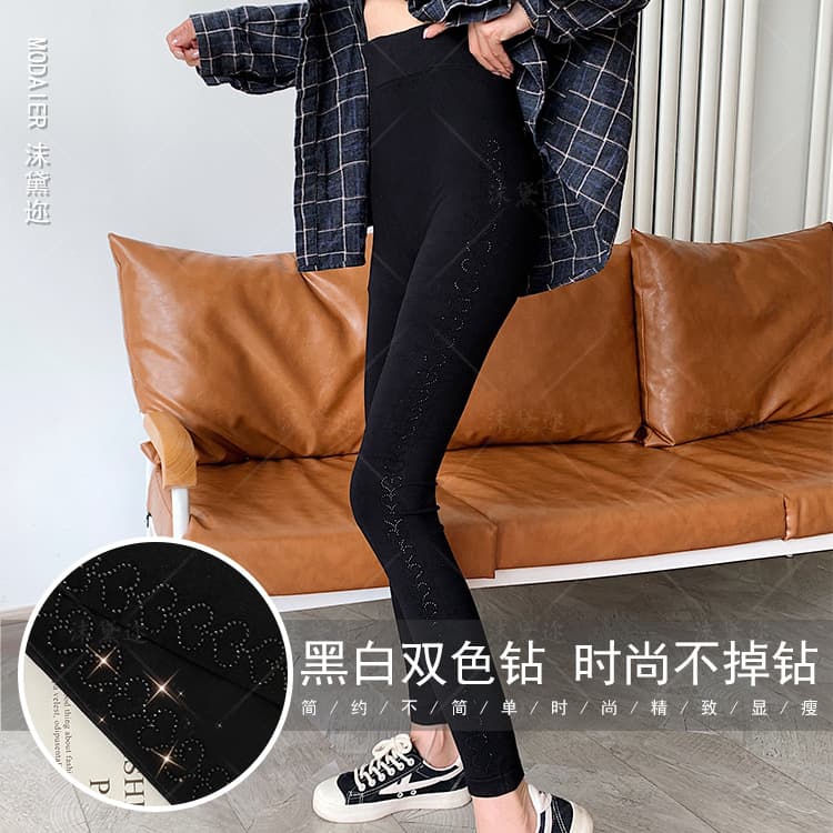New Modal Leggings Women Love Heart Capri Pants Heavy Rhinestone Plus Size Slim Hip Lift High Elasticity Pants for Outer Wear