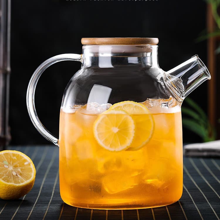 Cross-border wholesale 1pc high borosilicate glass cold water bottle large capacity high temperature resistant cold water bottle with lid juice drink bottle