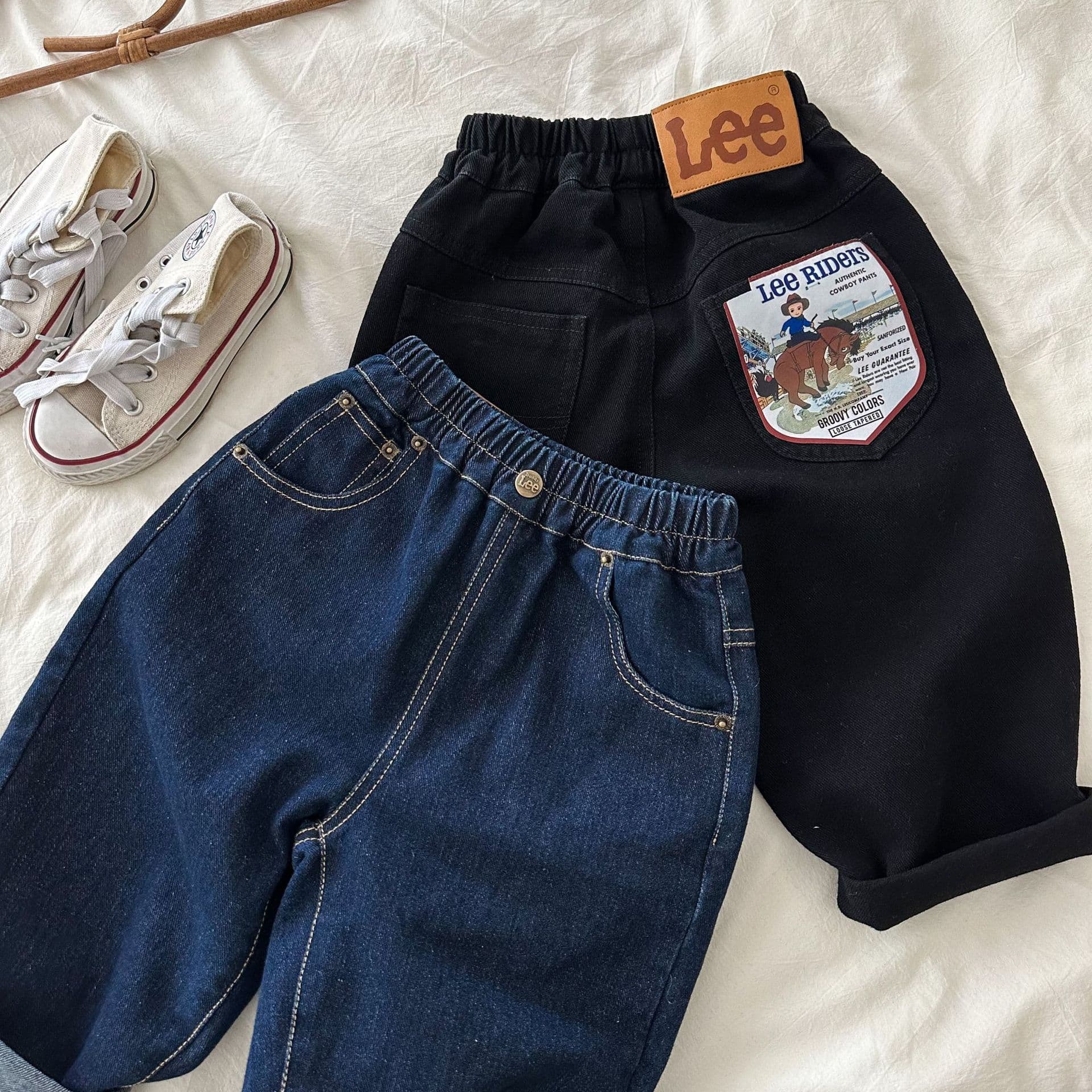 Children's Jeans 2026 Korean Style Boys Spring and Autumn Pants Baby Girls Outerwear Long Pants Handsome Drop Shipping