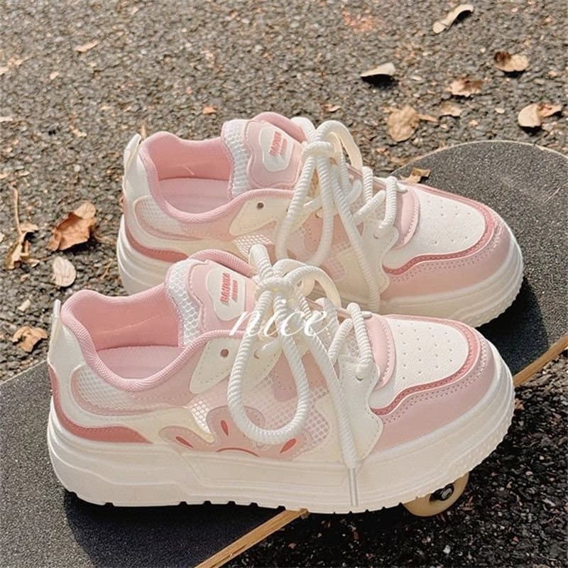 Xuelandai Spring/Summer Women's Breathable Mesh Sneakers 2025 New Chunky Sole Bread Shoes Casual Sports Shoes
