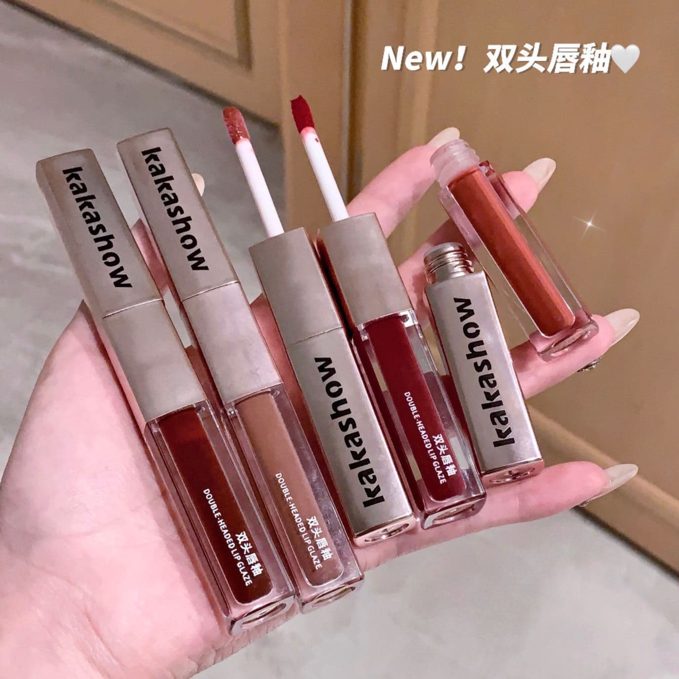 Kakashow Long-Lasting Double-Ended Lip Gloss Matte Lipstick Mirror Lip Gloss Fine Silky White Plumping Lip Oil C382