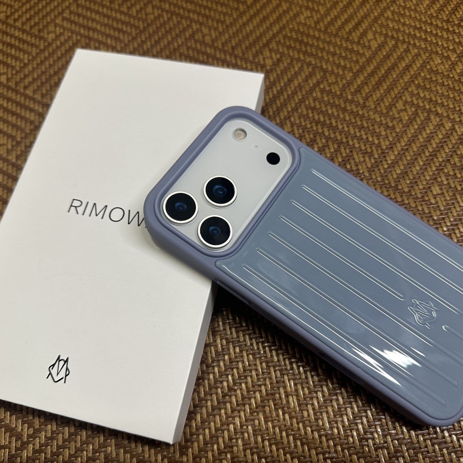 Compatible with iPhone 17 Pro Max Magnesium Aluminum Alloy Phone Case, Apple 12-16 Pro, Supports Magnetic, Polycarbonate